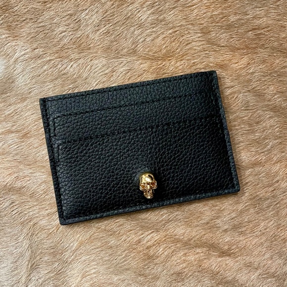 Alexander McQueen Accessories - New Alexander McQueen Skull Card Holder Black